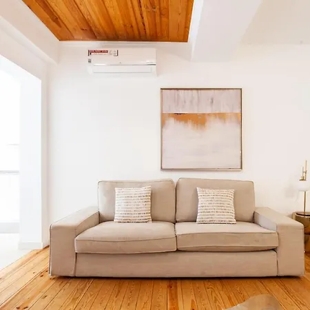 Flh Sao Bento With Balcony *